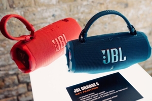 So sánh loa JBL Charge 6 và JBL Charge 5 – 8 lý do bạn nên nâng cấp