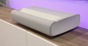 So sánh máy chiếu Samsung Premiere LSP7T và Optoma P2