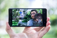 So sánh Nokia 7 Plus và Nokia 8: Cấu hình, Pin, Camera, Giá, Tính năng