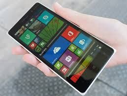 So sánh Nokia Lumia 830 và LG G4