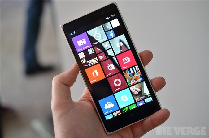 So sánh Nokia Lumia 830 và Xiaomi Mi 4i