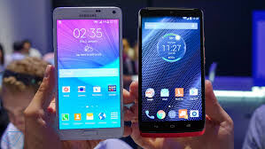So sánh Samsung Galaxy Note 4 và Motorola Droid Turbo