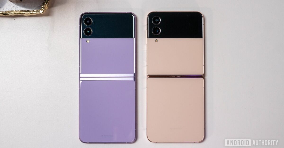 So sánh Samsung Galaxy Z Flip4 5G và Galaxy Z Flip3 5G
