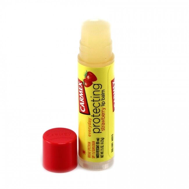 So sánh son dưỡng môi Carmex lip balm stick và Maybelline Baby Lips Dr Rescue