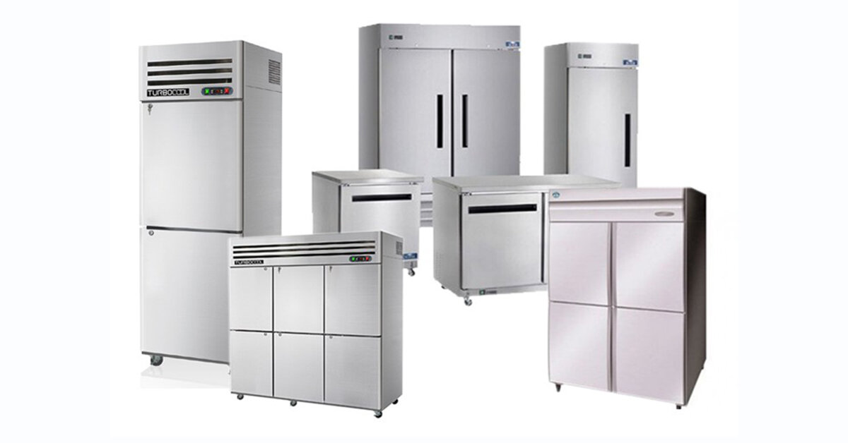 So sánh tủ mát công nghiệp nào tốt giữa Sanaky, Berjaya và Hoshizaki?