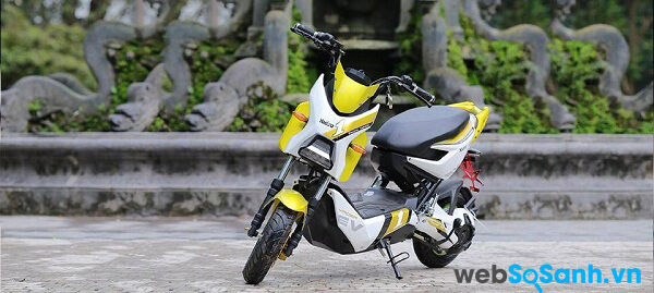 So sánh xe điện Zoomer X4 và xe điện Xmen Yadea 4