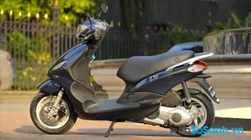 So sánh xe máy Honda Lead 125 và Piaggio Fly 2015