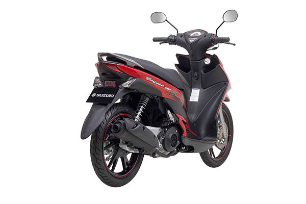 So sánh xe máy Suzuki Hayate và Yamaha Luvias