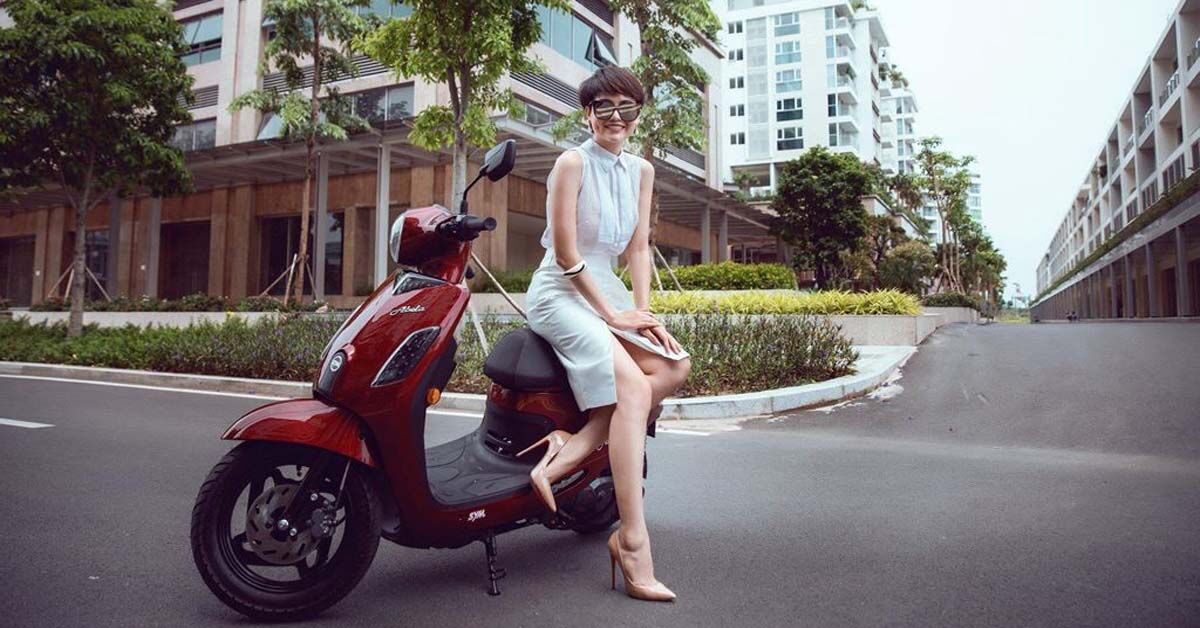 So sánh xe máy SYM Abela và Yamaha Nouvo