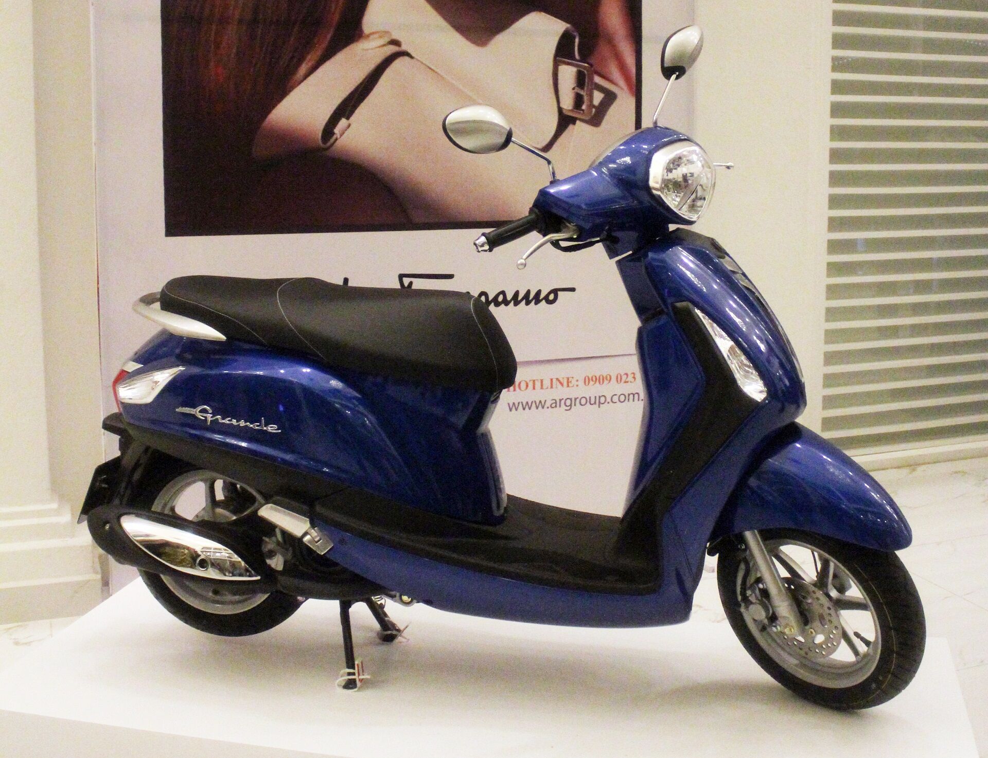 So sánh xe máy SYM Attila V và Yamaha Nozza Grande