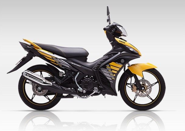 So sánh xe máy Yamaha Exciter và Honda Vision