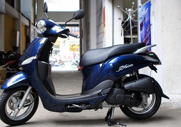 So sánh xe máy Yamaha Nozza và Honda Vision