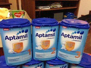 Sữa bột Aptamil có tốt không, có giúp bé tăng cân tốt không?
