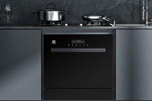 Sức mạnh làm sạch của máy rửa bát Richborn RBDG6064MQ: Bát đĩa sáng bóng, vi khuẩn tiêu diệt