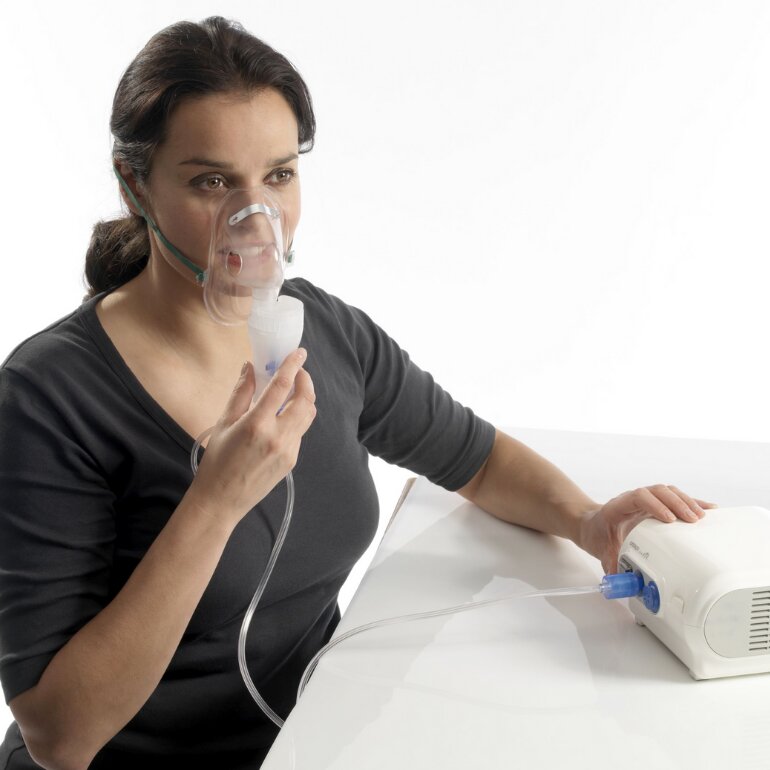 Tác dụng của máy xông mũi họng 
