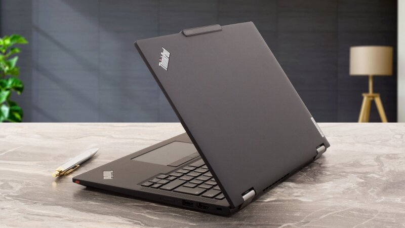 Lenovo ThinkPad X13 Gen 5: Laptop 2-in-1 nhỏ gọn và linh hoạt, nhưng hiệu suất hơi thiếu