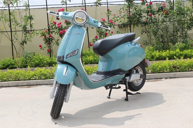 xe máy điện Vespa Roma SX