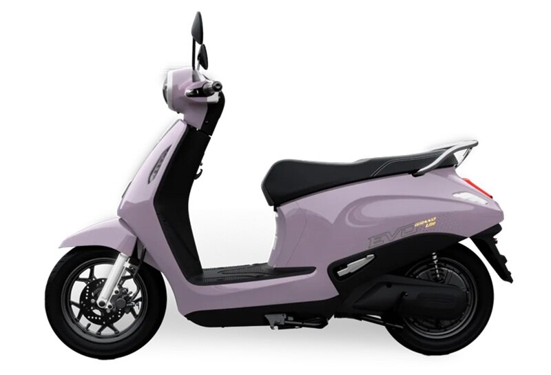 VinFast Evo Grand và Grand Lite giảm giá mạnh, chỉ từ 16 triệu đồng