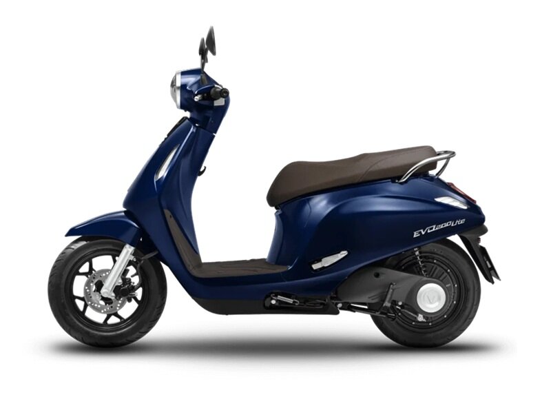 Loạt xe máy điện VinFast Evo200, Evo Grand đang giảm giá chỉ còn từ 12 triệu đồng (đã gồm pin)