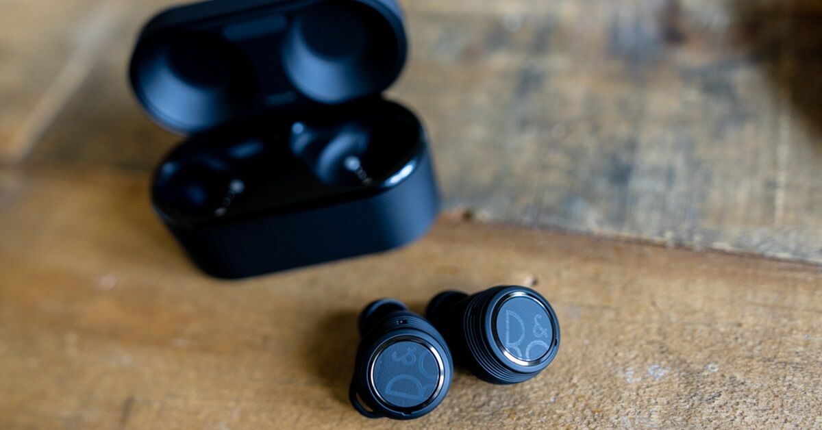 Tai nghe Beoplay E8 Sport: Sử dụng thoải mái không lo rơi hay thấm nước!