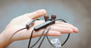 Tai nghe JBL Tune 110BT: Tai nghe không dây, phù hợp cho mọi đối tượng người dùng