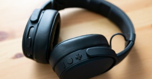 Tai Nghe Skullcandy Crusher Wireless: Thiết kế thời thượng, hiện đại