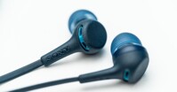 Tai nghe Sony WI-XB400: Bass mạnh mẽ và nổi bật với sạc nhanh Type-C