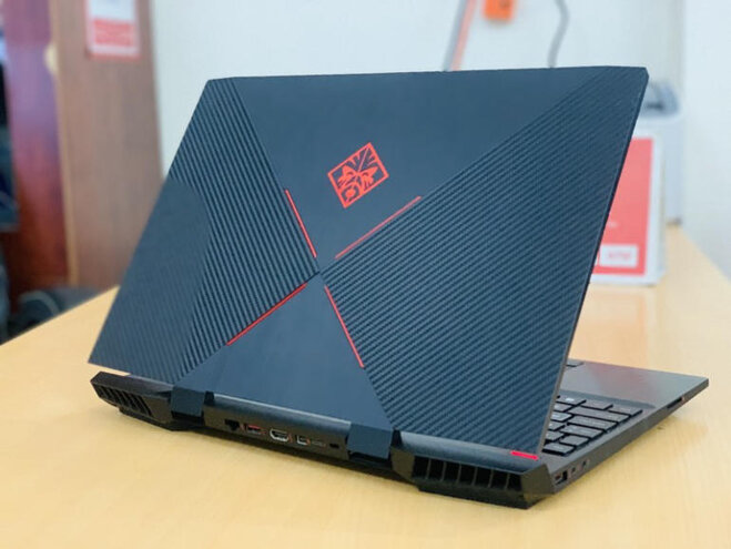 Laptop HP OMEN 15T-dc1058wm