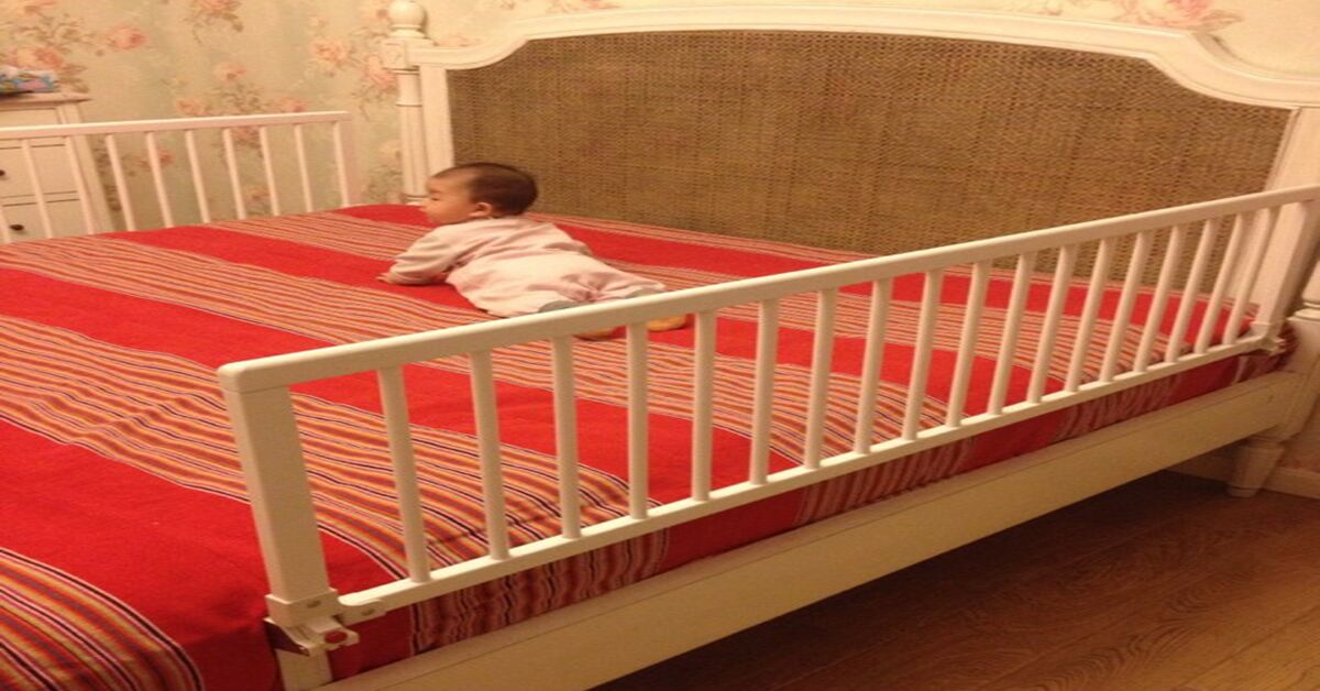 Thanh chắn giường có an toàn và dễ sử dụng không ? Thanh chắn giường giá bao nhiêu ?