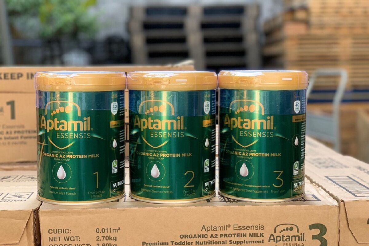 Tìm hiểu sữa Aptamil Essensis: Nguồn gốc xuất xứ, chủng loại, giá bán và chất lượng