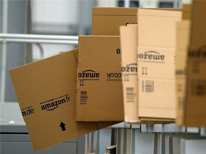 Tờ Independent lên tiếng vạch trần hệ thống bán hàng trực tuyến số 1 Amazon