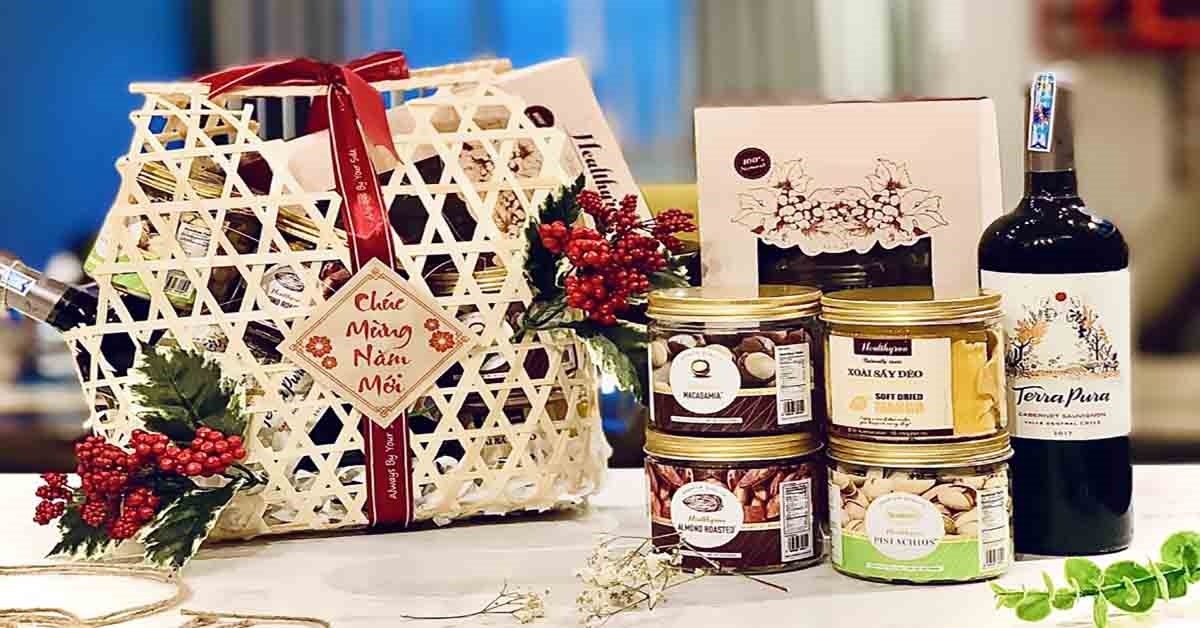 TOP 10 mẫu giỏ quà Tết đẹp, theo xu hướng được yêu thích nhất Tết 2023