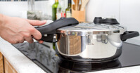 Top 3 nồi áp suất bếp từ được ưa chuộng nhất 2022