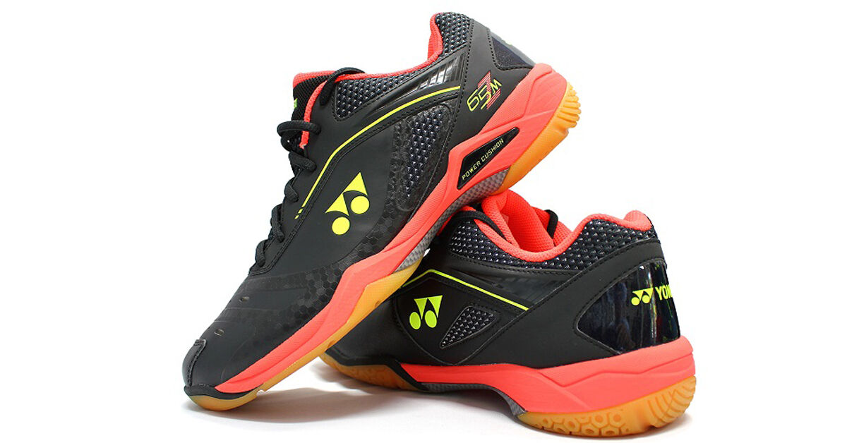 Top 4 đôi giầy cầu lông Yonex bán chạy nhất năm 2020