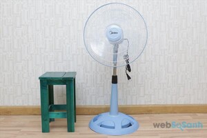 Top 4 quạt lửng được ưa chuộng nhất những tháng đầu hè