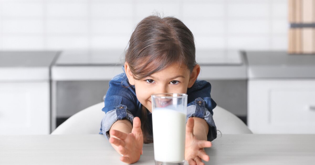 Top 5 sữa tươi cho bé 3 tuổi giúp bé cải thiện chiều cao và cân nặng hiệu quả
