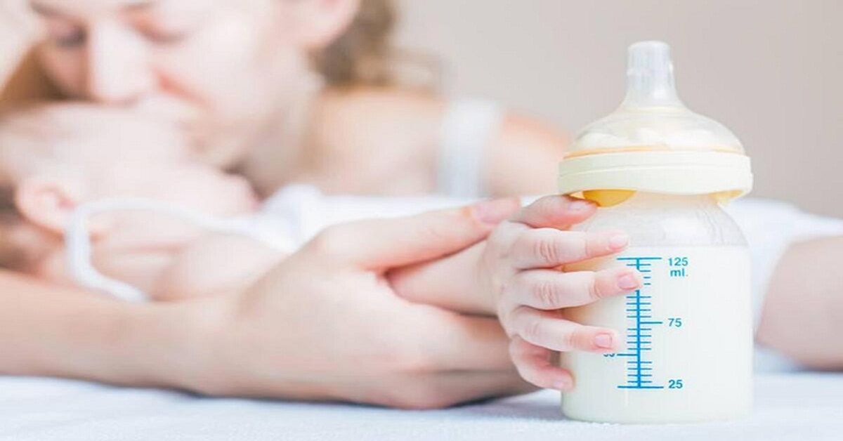 Top 7 bình sữa tốt nhất được các mẹ bình chọn năm 2021