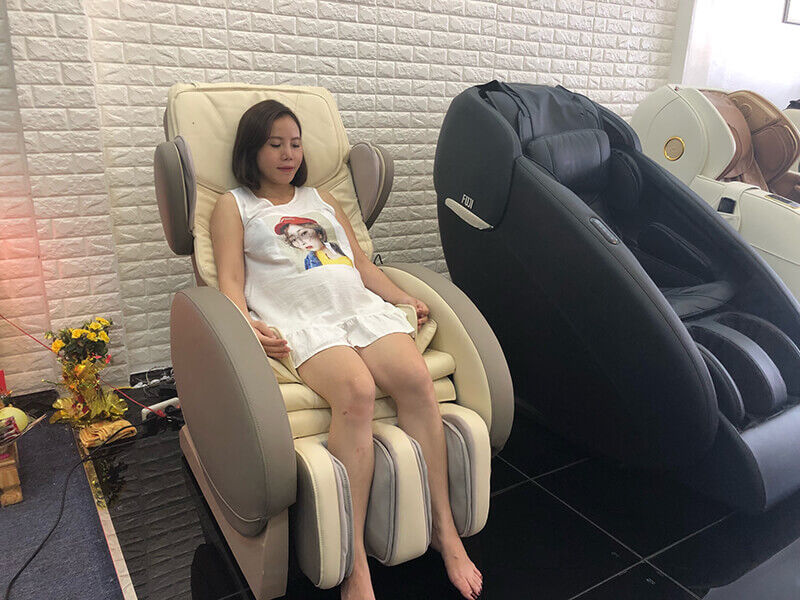 Top 8 máy massage cho bà bầu vùng lưng, chân, toàn thân tốt nhất