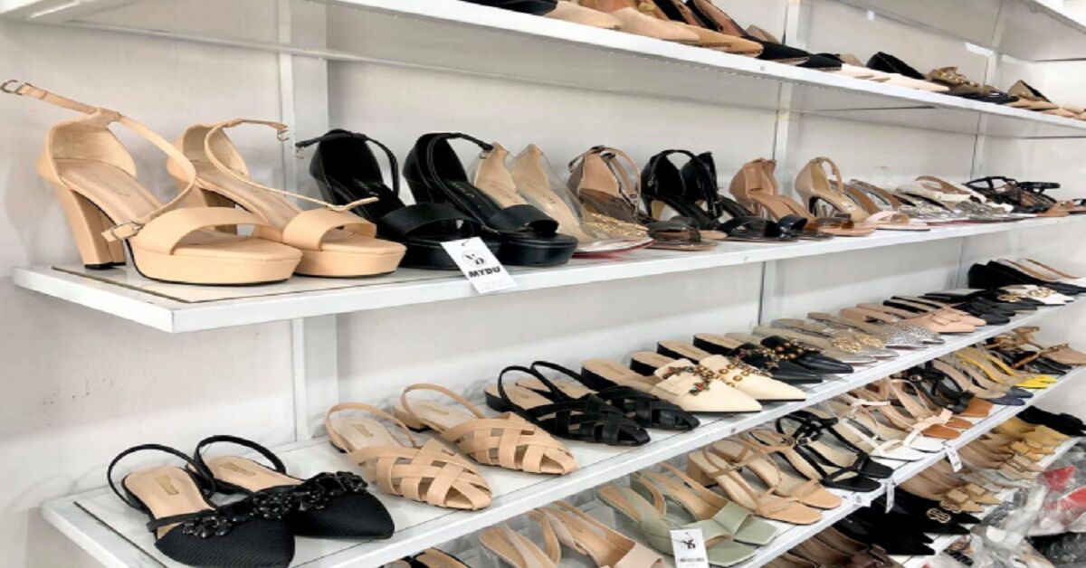 Top các shop giày sandal nữ size lớn TPHCM uy tín