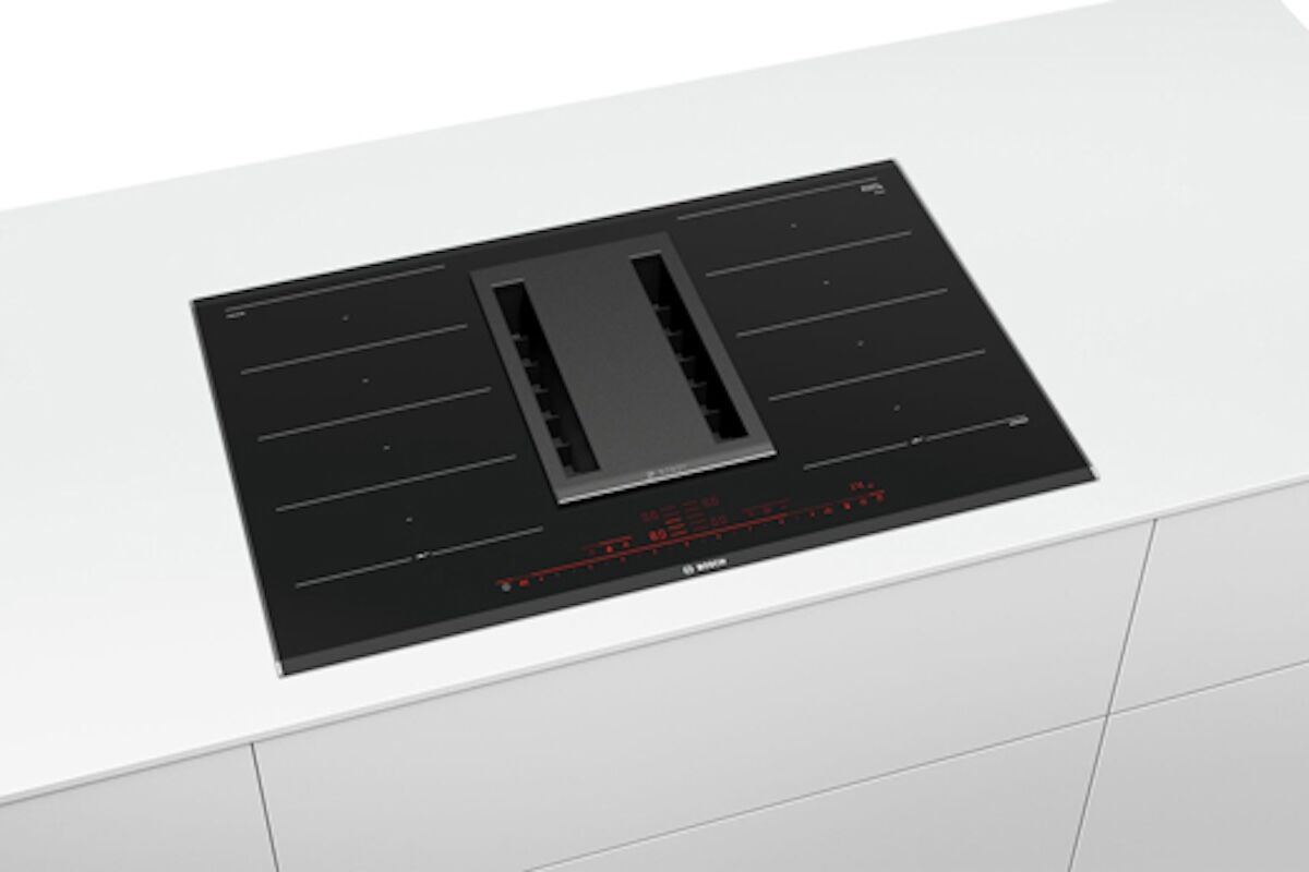 Trải nghiệm sự tiện lợi hoàn hảo với Bếp từ kết hợp hút mùi Bosch PXX875D34E