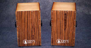 Trống Cajon - Nhạc cụ dễ thương gần gũi với tất cả mọi người