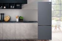 Tủ lạnh Aqua Inverter 292 lít AQR-B360MA(SLB) làm lạnh nhanh, tiết kiệm điện