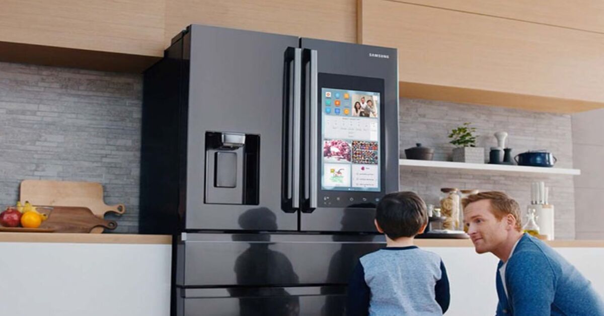 Tủ lạnh Samsung lấy nước ở ngoài loại nào tốt? Giá cả ra sao?