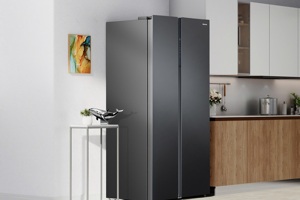 Tủ lạnh side by side Hisense 544l RS708N4EBN rất sang xịn mà giá rẻ không ngờ!