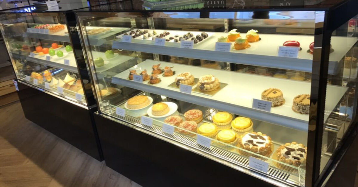 Tủ mát bánh kem loại nào tốt?