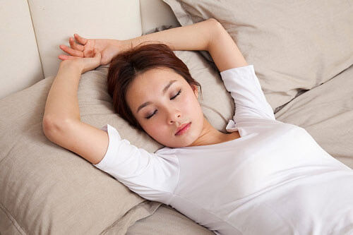 Tư thế nằm ngủ nào tốt nhất cho bạn?