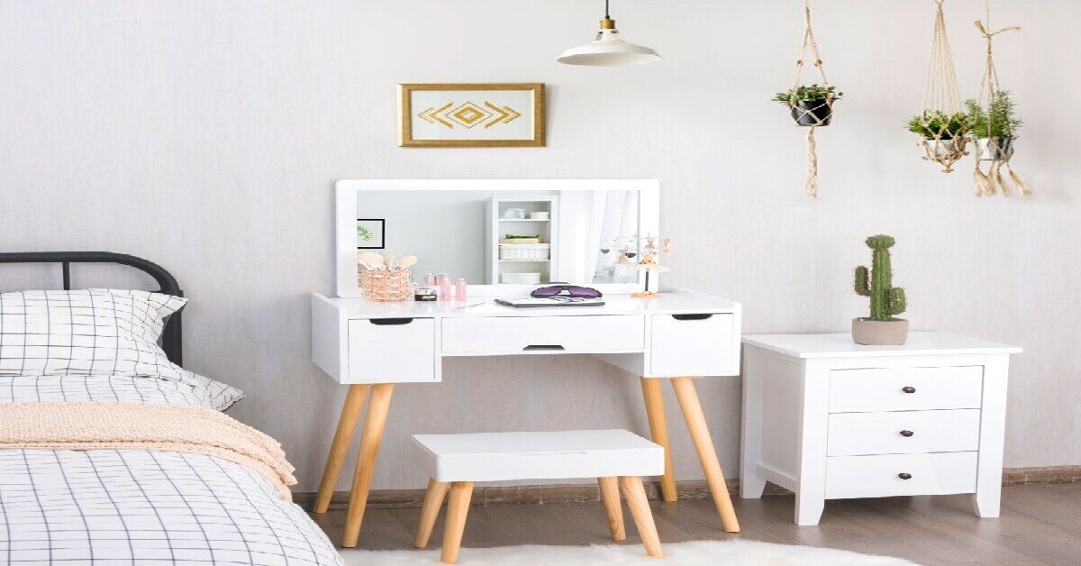 Tư vấn lựa chọn bàn trang điểm cho mọi cô gái