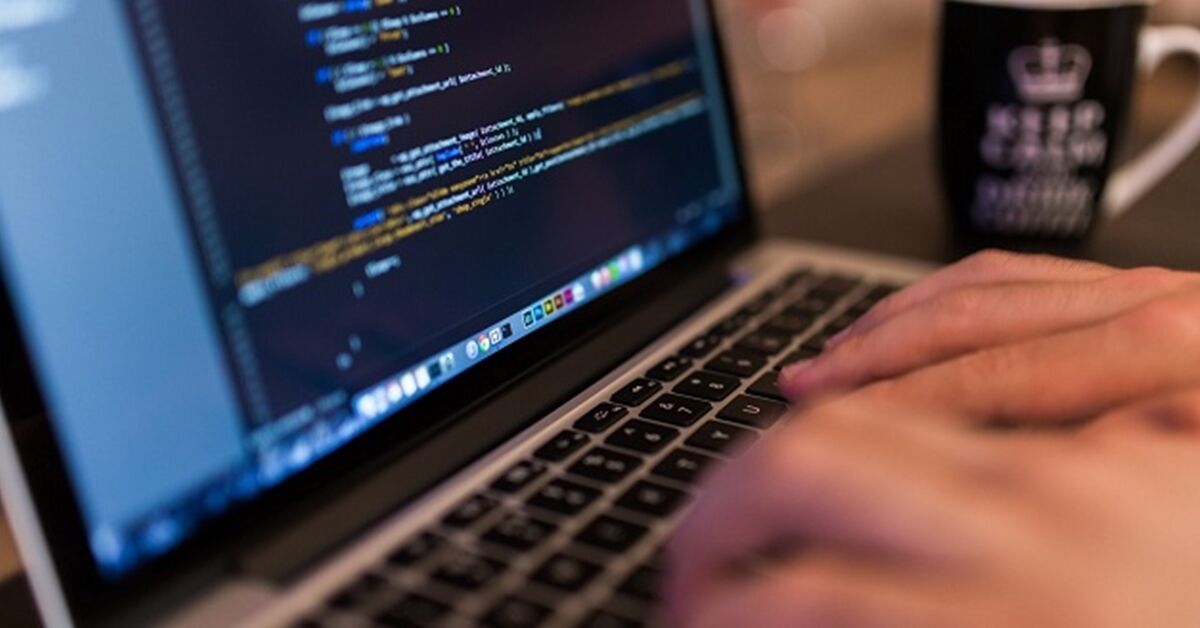 Tư vấn mua laptop cho dân coder, sinh viên công nghệ thông tin