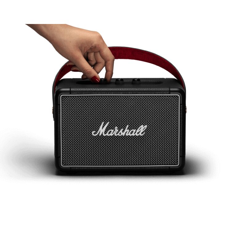 Với chiếc loa Marshall Kilburn 2, người dùng có thể nghe nhạc liên tục với thời gian lên đến  20h cho một lần sạc.