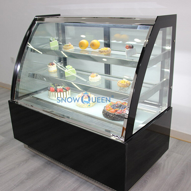 Tủ trưng bày bánh kem CVG có chất lượng ổn định, giá thành hợp lý
